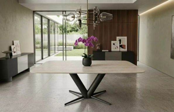 VERONA TABLE